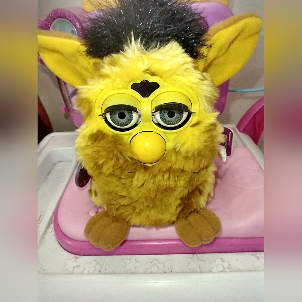 lizard furby Gray eyes ❤️ working